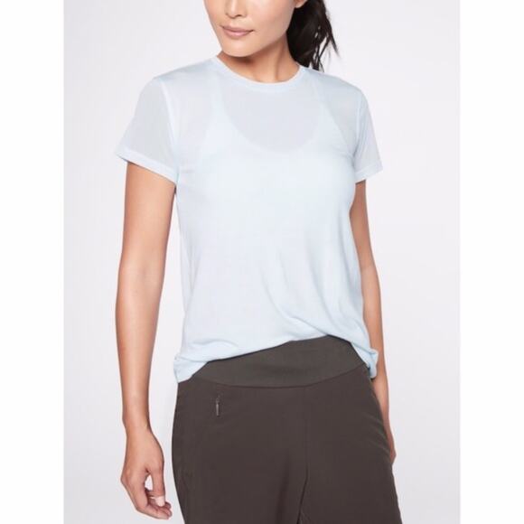 Athleta Cloudlight Hybrid Mesh Ethereal Blue Tee Size M - Picture 1 of 7